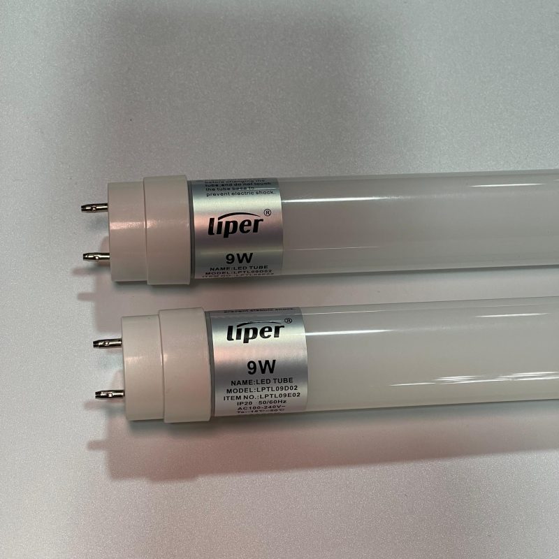 "TUBO LED 9W GLASS 60CM LIPER LPTL08E02"
